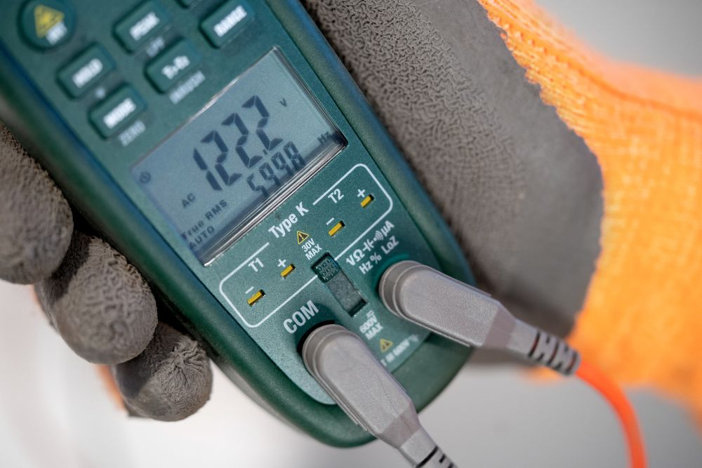 EXTECH EX623A True-RMS-Stromzange mit IR- und Differenztemperaturmessung – Bild 13