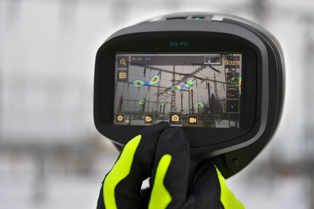 FLIR Si2-pd-substation-close-up