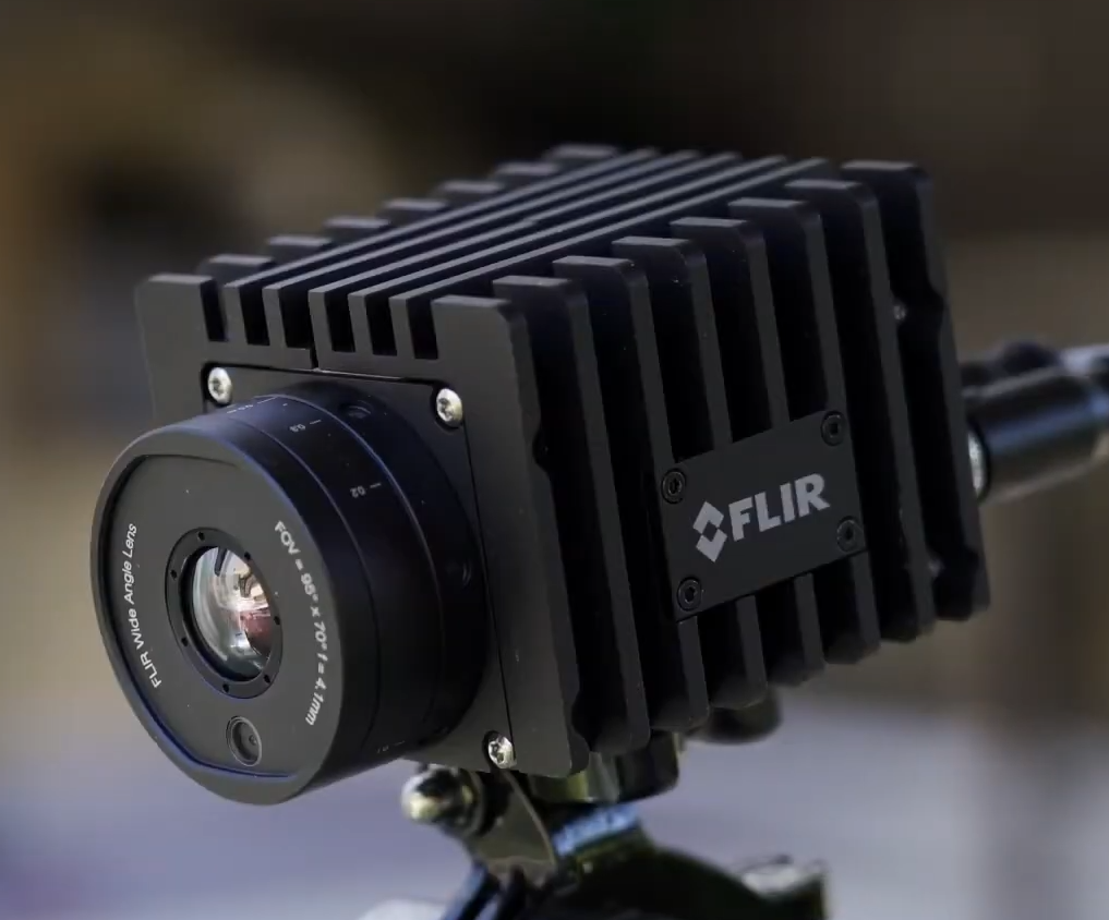 FLIR Axx Outdoor Mounting