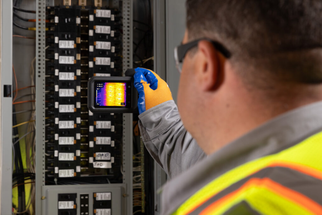 flir-c8-app-electrical-thermal