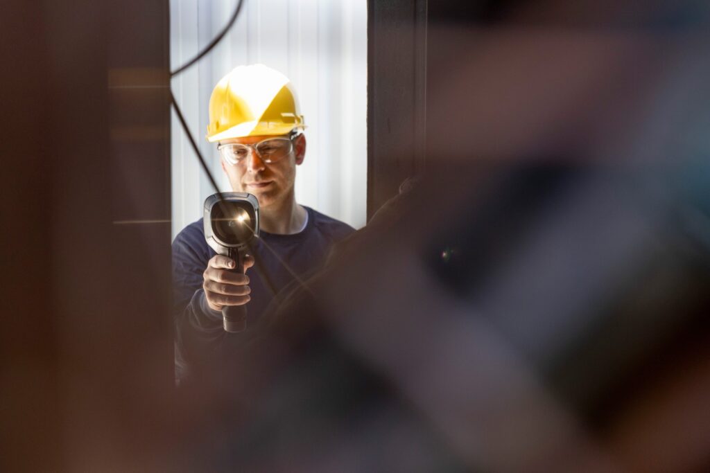 flir-ex-pro-series-worklight