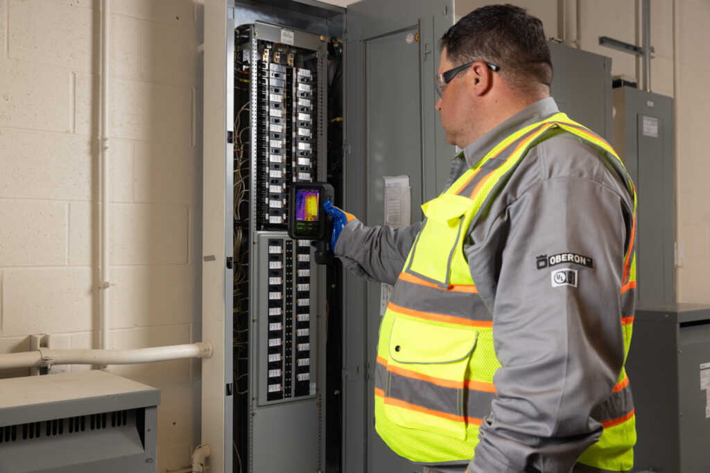 flir-ixx-app-electrical-panel-thermal